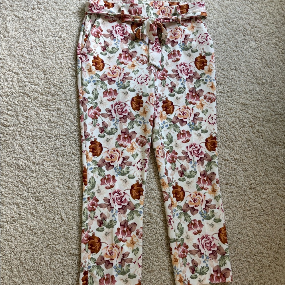 Jules & Leopold Floral Crop Patterned Pants with Belt Bow